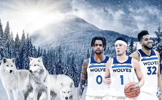 《吸血鬼生存者》评测：子弹天堂的极致生存体验