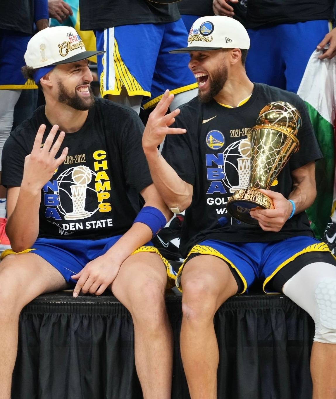 文体社会｜新赛季中甲球衣由球迷设计，赛场要变时尚T台