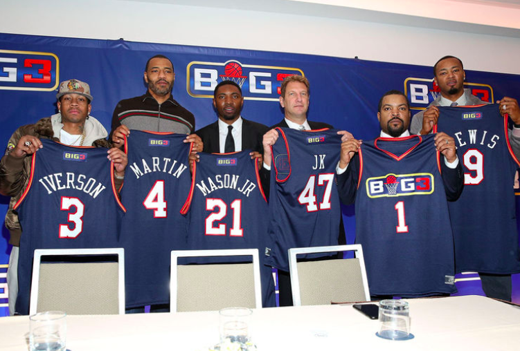 德甲：施洛特贝克、吉拉西、萨比策建功 多特3-0