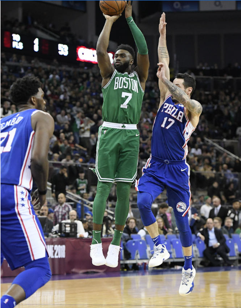 全市场：替补出场表现优异，巴图里纳是尼科-帕斯离队后的首选