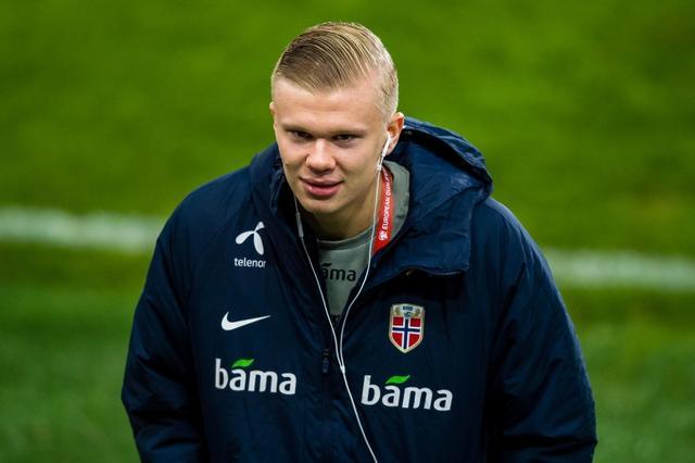 开云体育 屡献神扑！巴萨2比0西班牙