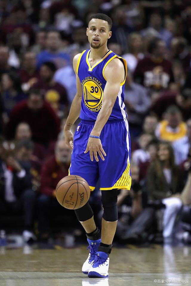 《Swords & Slippers》新视频 身体晃动效果吸睛